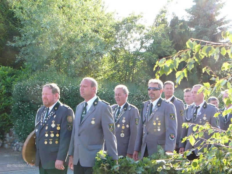 Abholen des Schützenkönigs – Bild 18 von 23