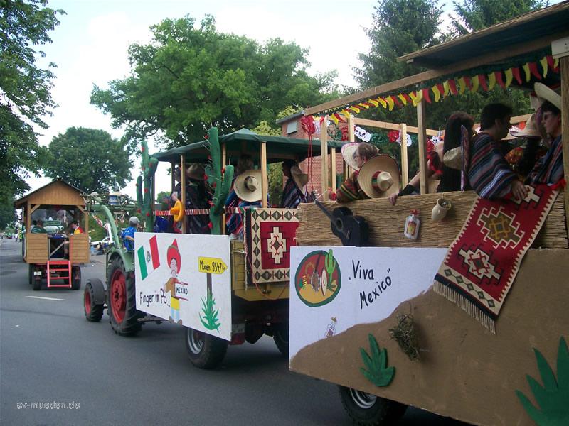 Schützenfest-Montag Bunter Umzug – Bild 144 von 146