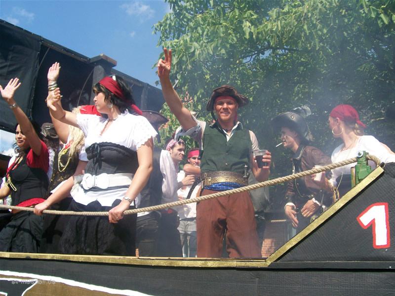 Schützenfest-Montag Bunter Umzug – Bild 81 von 146