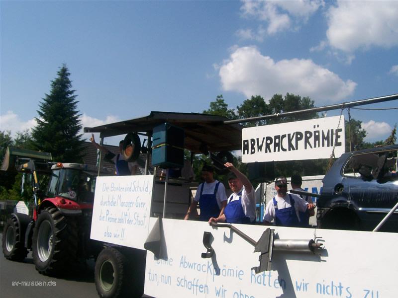 Schützenfest-Montag Bunter Umzug – Bild 76 von 146
