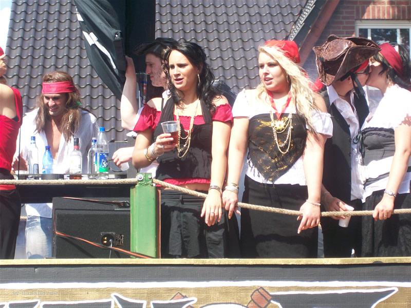 Schützenfest-Montag Bunter Umzug – Bild 80 von 146