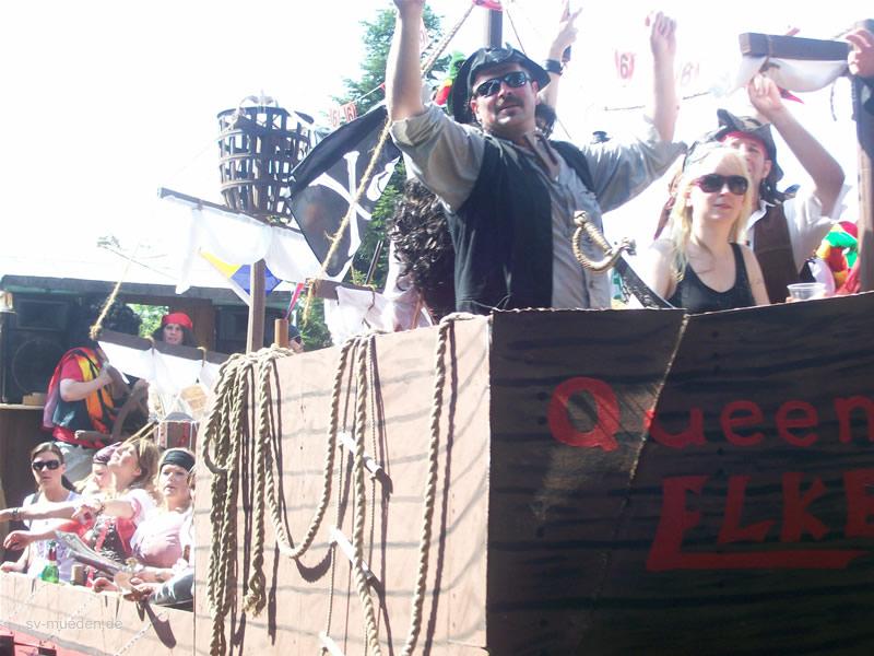 Schützenfest-Montag Bunter Umzug – Bild 62 von 146