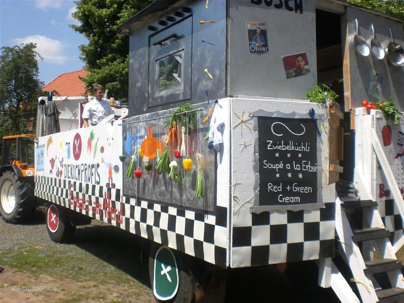 Schützenfest-Montag Bunter Umzug – Bild 59 von 146