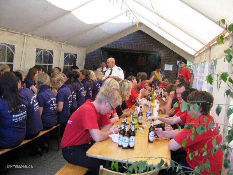 Schützenfest Freitag 2010 – Bild 3 von 18