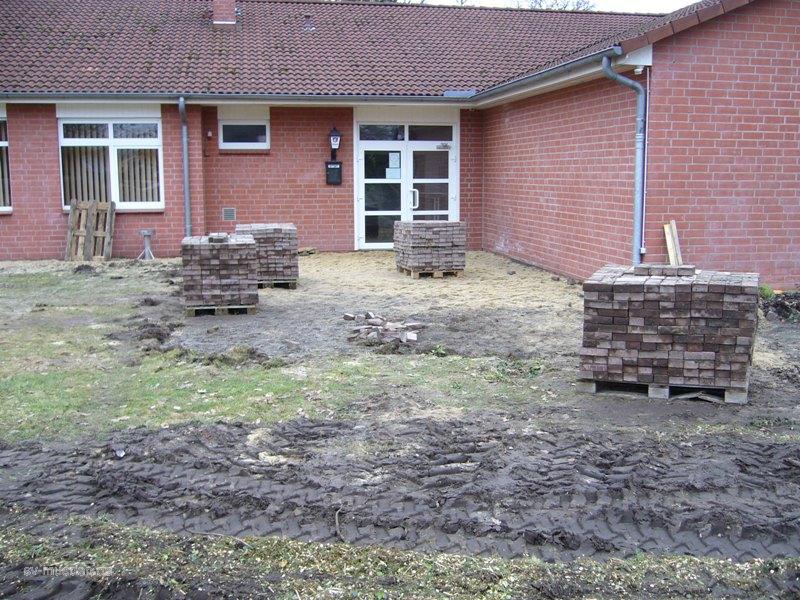 Pflasterarbeiten am Schießsportzentrum (1. Akt) – Bild 8 von 12