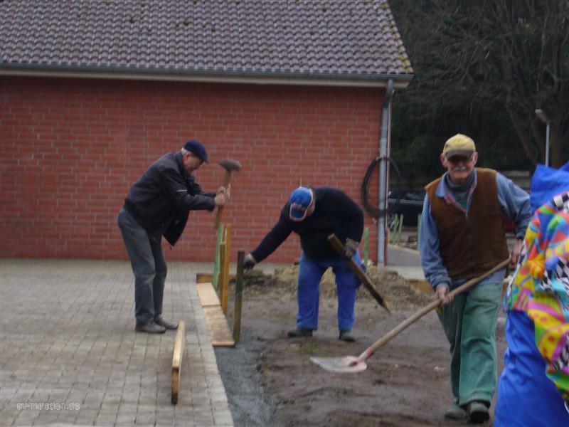 Pflasterarbeiten am Schießsportzentrum (3. Akt) – Bild 15 von 61