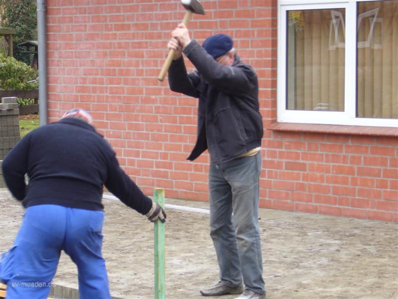 Pflasterarbeiten am Schießsportzentrum (3. Akt) – Bild 9 von 61