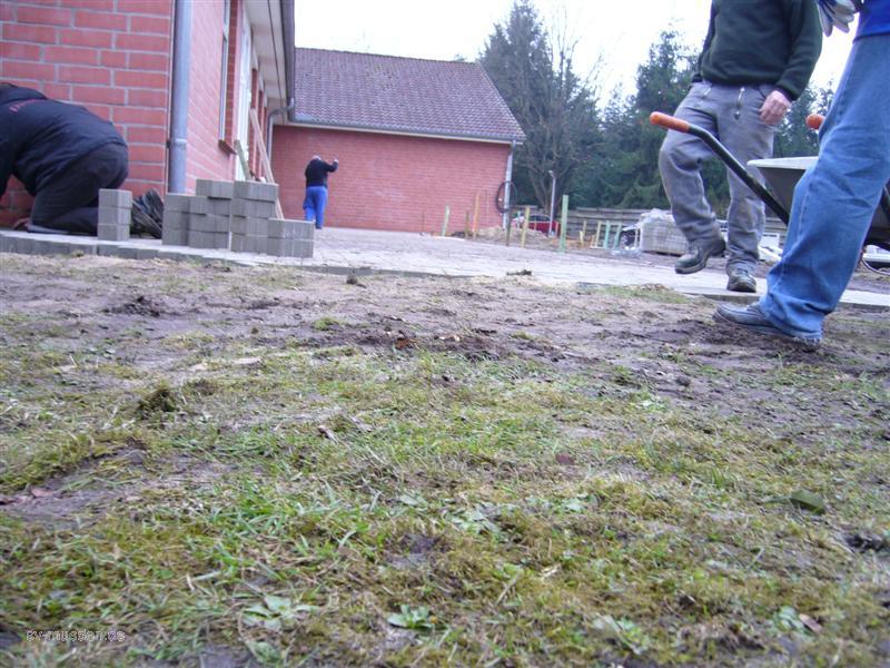 Pflasterarbeiten am Schießsportzentrum (3. Akt) – Bild 1 von 61