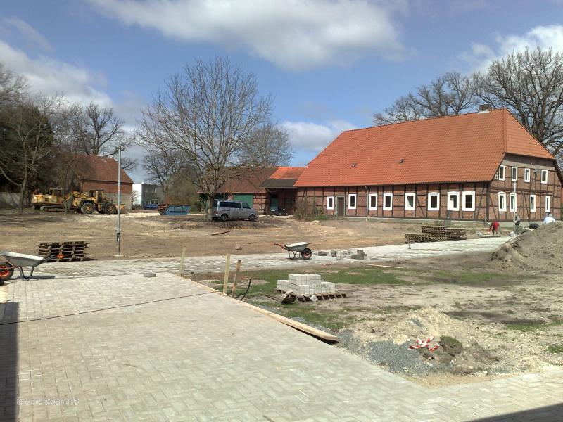 Pflasterarbeiten am Schießsportzentrum (4. Akt) – Bild 2 von 12