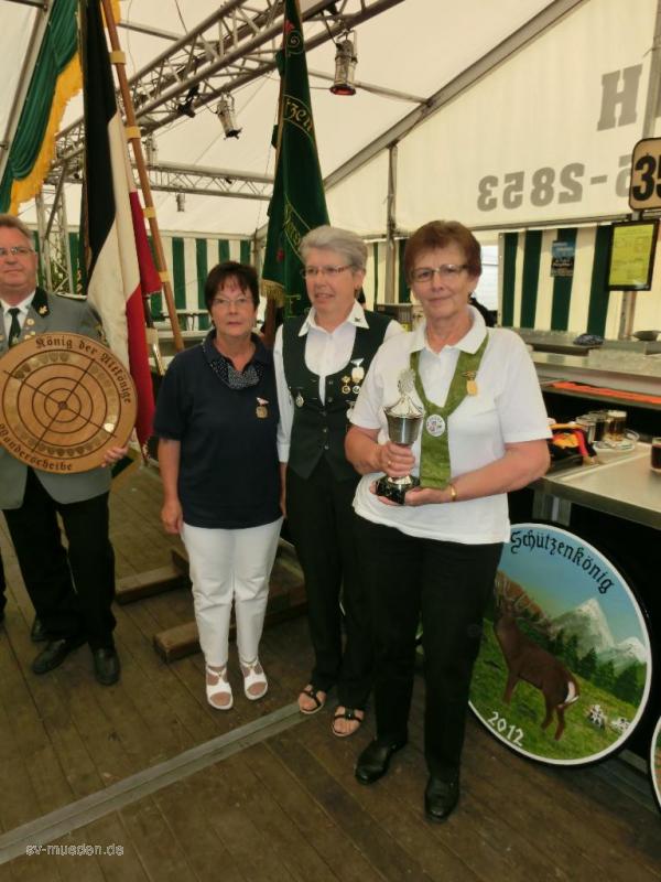 Schützenfest 2012 Montag Katerfrühstück – Bild 78 von 83