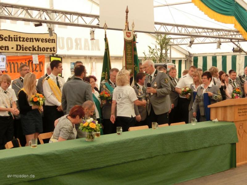 Schützenfest 2012 Montag Katerfrühstück – Bild 27 von 83