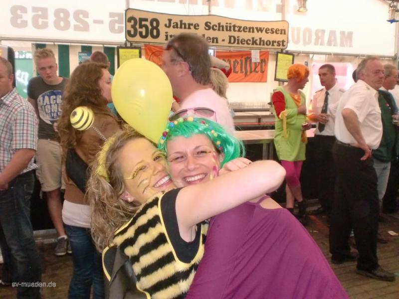 Schützenfest 2012 Montag Bunter Umzug – Bild 143 von 259