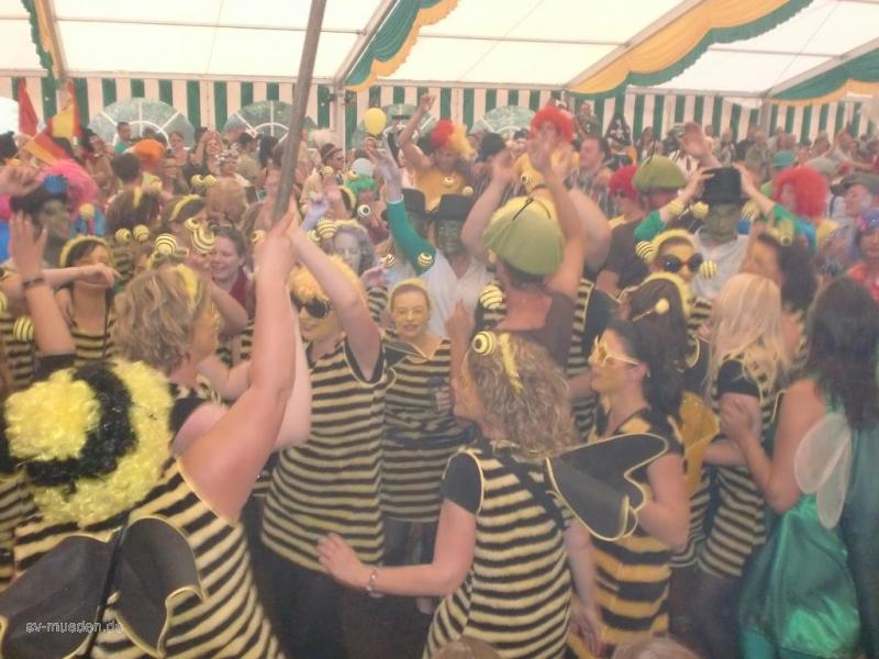 Schützenfest 2012 Montag Bunter Umzug – Bild 50 von 259