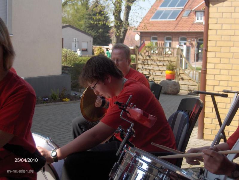Schützenausmarsch Leiferde 2010 – Bild 13 von 26