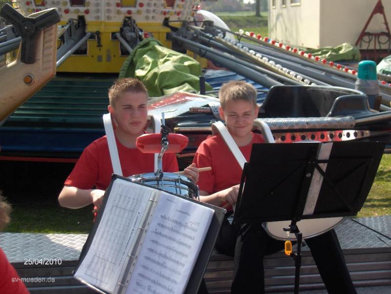 Schützenausmarsch Leiferde 2010 – Bild 5 von 26